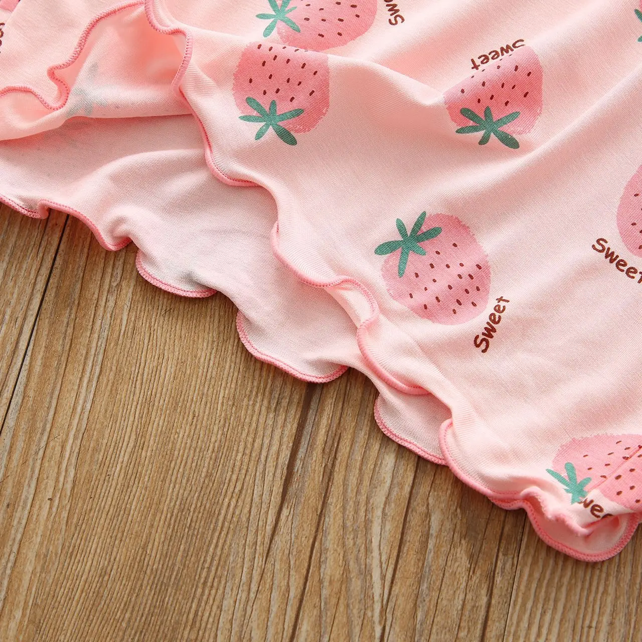2023年女子のパジャマセット夏子供氷絹衣セットソフトダーチャイルド、ティーンエイジHomewear赤ちゃんPijama3-14years