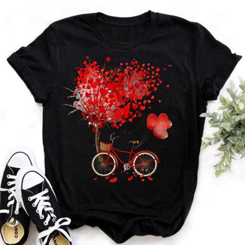 女性の新しいスタイルの傾向かわいいファッションSweet Loveバレンタインの女性服のトップゴKawaii心臓グラフィック印刷でTシャツシャツ